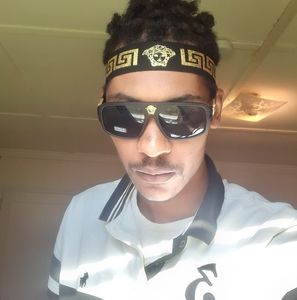 Meet your Posher, Jonas